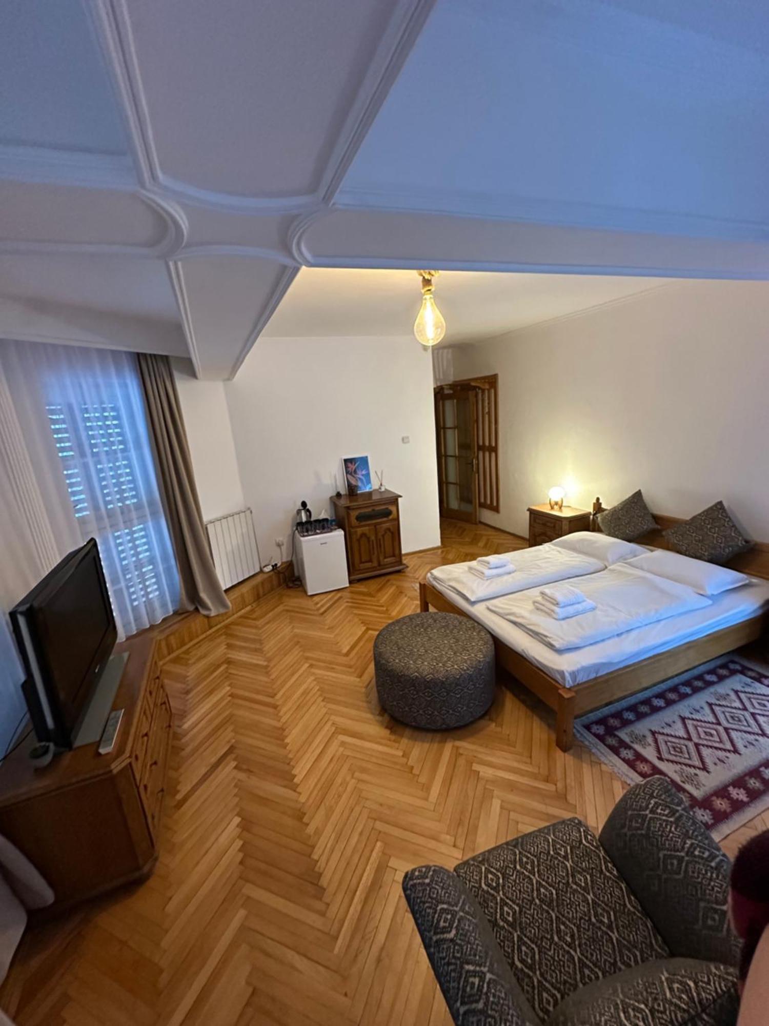 Pine Peak Apartments Predeal Eksteriør bilde